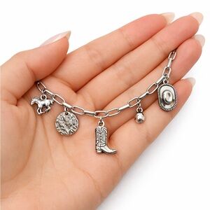 NIB Silver Cowgirl Charm Necklace | Coastal Western Adjustable